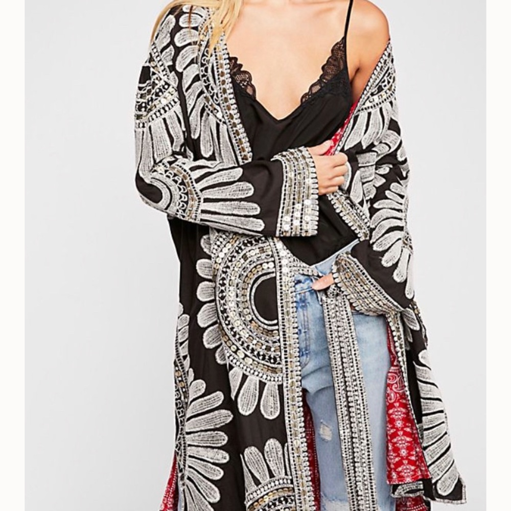 ISO FREE PEOPLE KAS KIMONO
